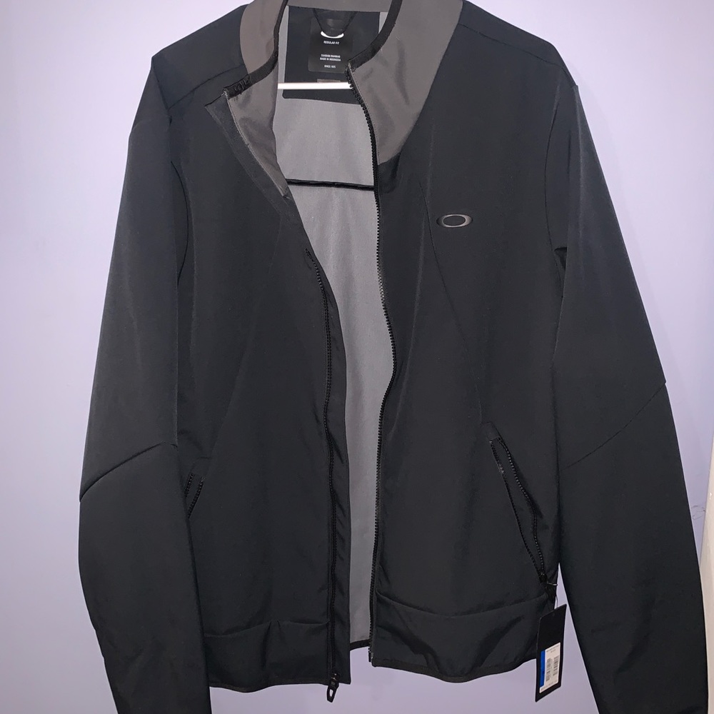 Oakley Men’s Jacket NWT